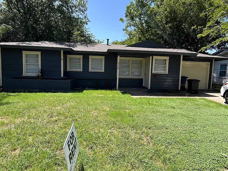 115 SW Taylor St — Photo 3