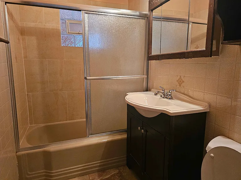 303 W Hawley St — Photo 14