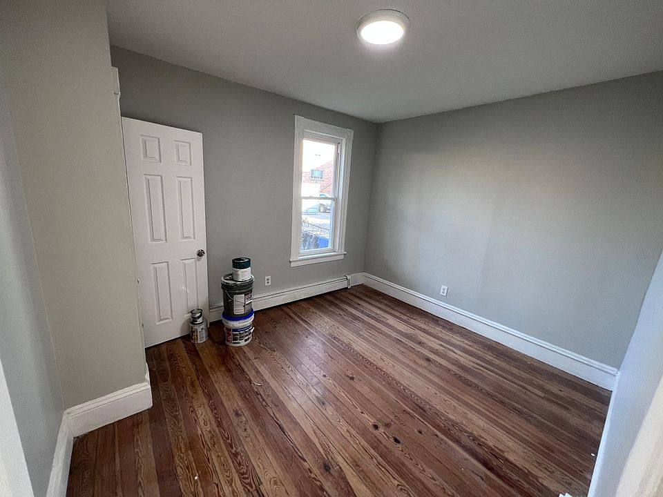 128 Hungerford St Hartford, CT Zillow