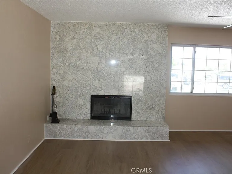 116 N Laurie Ann Ln — Photo 4