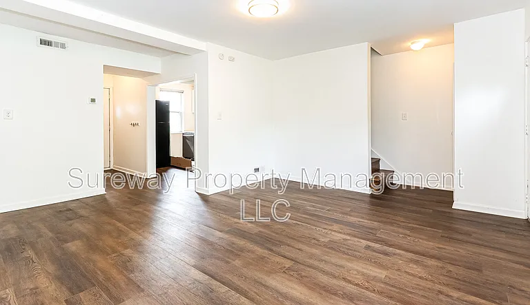 739 Pennsylvania Ave — Photo 2