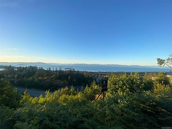 2nd image of 5025 Broad Ridge Pl