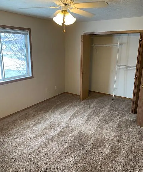 3527 W 55th St #6 — Photo 9