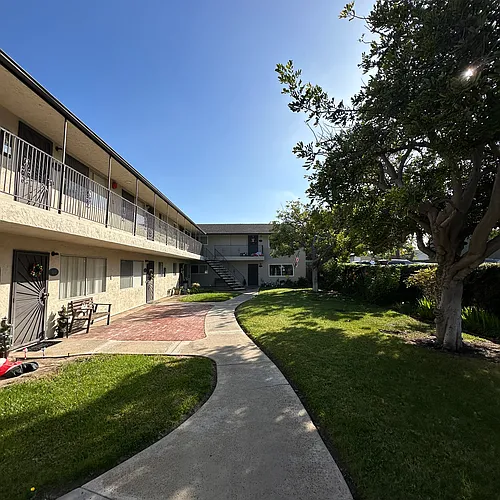 280 H St #13-M Photo 1