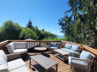 1729 Edgecumbe Dr, Sitka, AK 99835