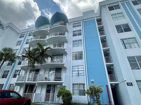 2nd image of 486 NW 165th Street Rd APT B103