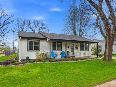 2220 Hollywood Blvd, Iowa City, IA, 52240