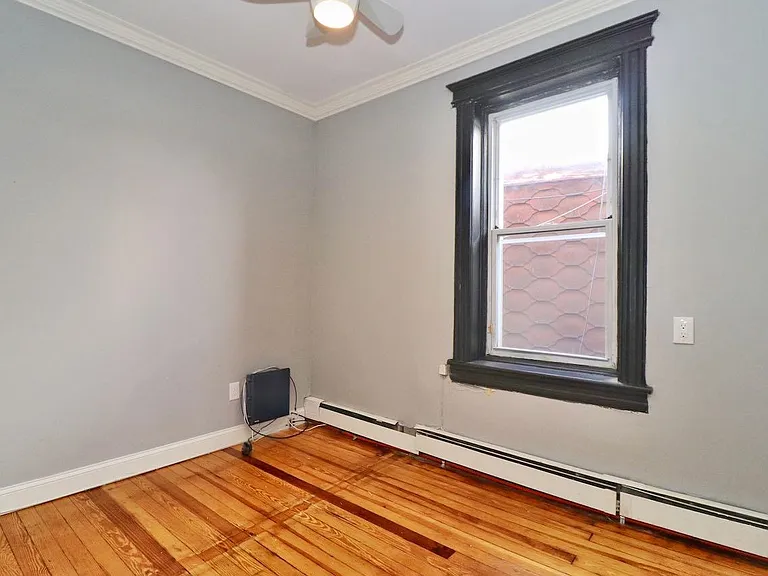 388 Baldwin Ave #3 — Photo 26