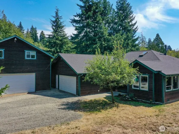 9643 Goodfellow Lane NE, Kingston, WA 98346