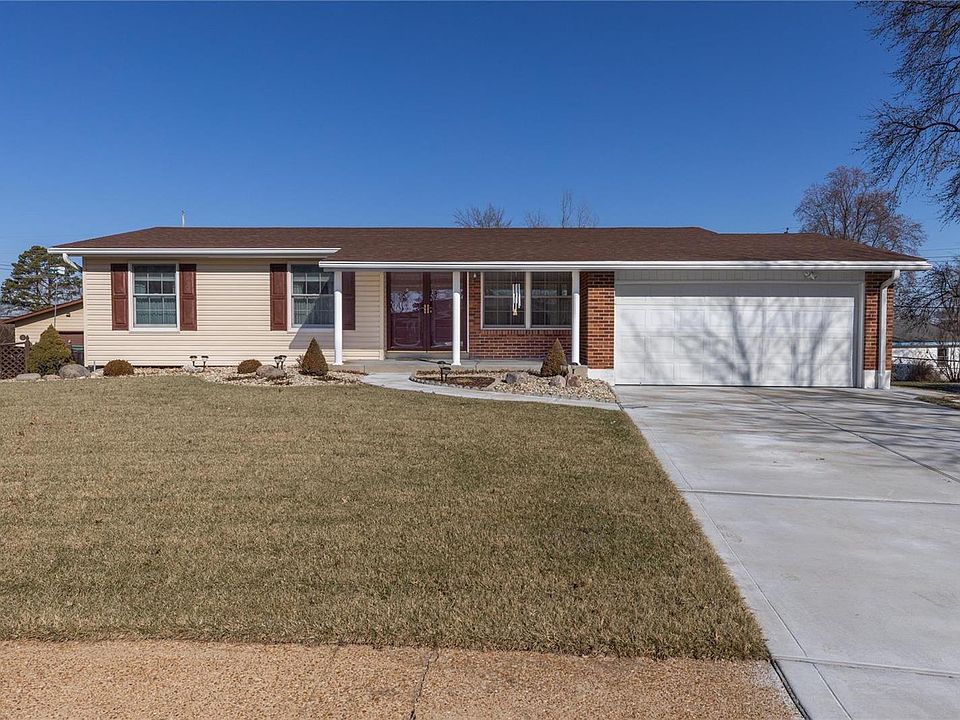 1st image of 3331 Ringfield Dr