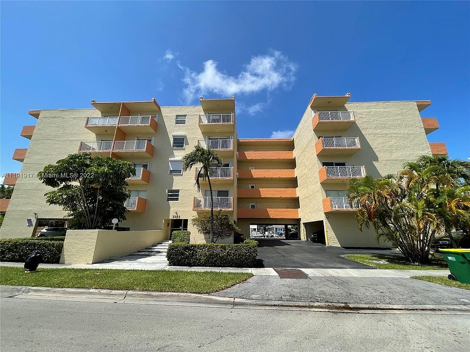 1st image of 3545 NE 167th St APT 202