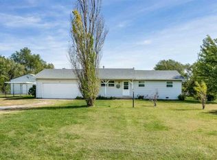 992 N Conway Springs Rd, Conway Springs, KS 67031