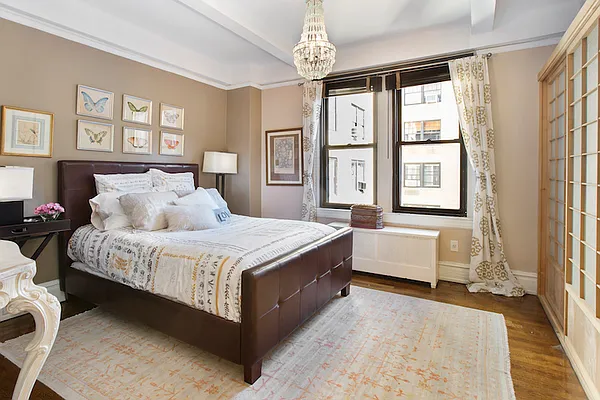 Sold by Randall Property Group, Inc. | media 16