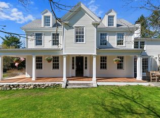 66 North St, Lexington, MA 02420