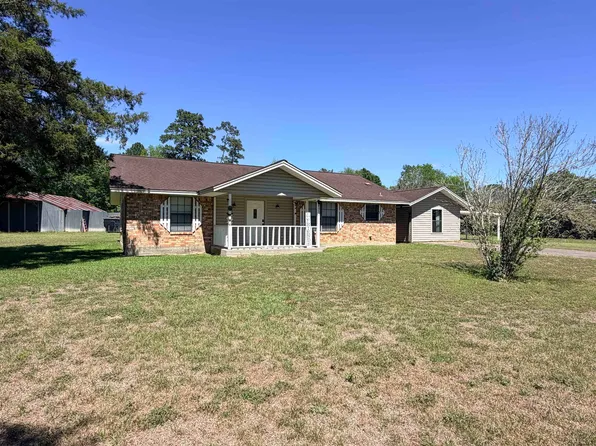 8957 Tejas Ln, Silsbee, TX 77656