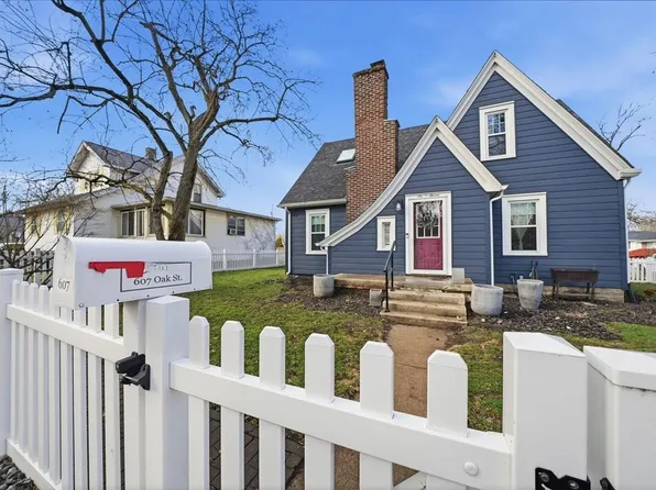 607 Oak St, Valparaiso, IN 46383