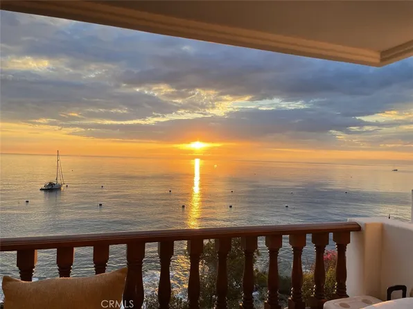 73 Playa Azul, Avalon, CA 90704