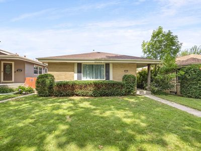 8900 W Grantosa Dr, Milwaukee, WI, 53225