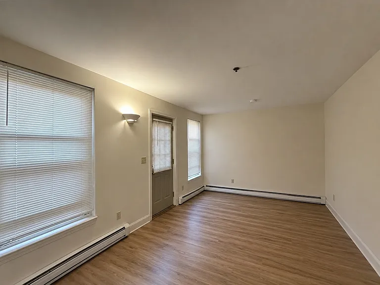 767 Tremont St #2L — Photo 4