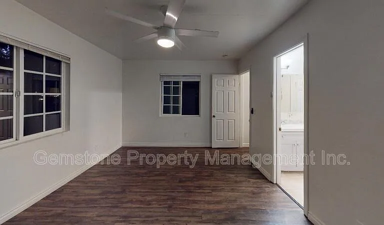 4938 Art St — Photo 41