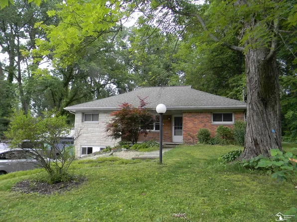 6864 Hazeldell Dr, Temperance, MI 48182