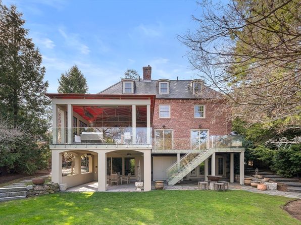 48 Prentiss Ln, Belmont, MA 02478