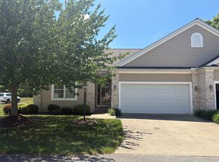 1352 Hemingway Dr, Erie, PA 16505