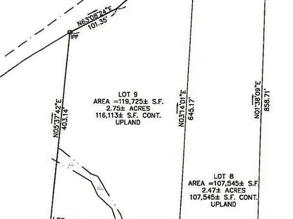 8 Gould Rd, Charlton, MA 01507