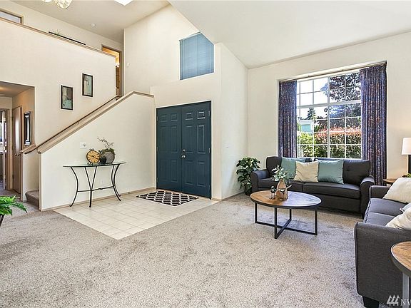3rd image of 7303 70th St NE