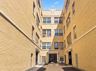 2141 Cuyler Ave APT 3, Berwyn, IL 60402