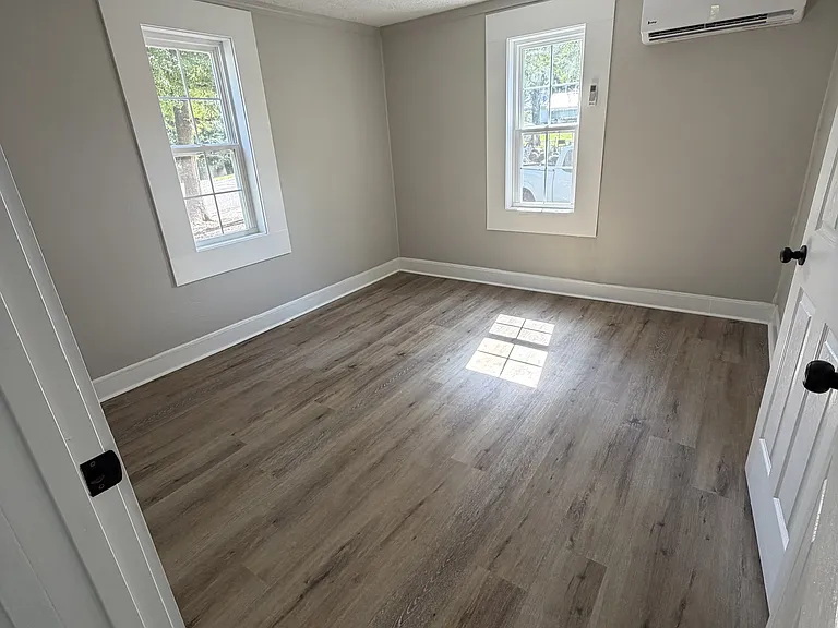 483 Purdy Rd — Photo 7