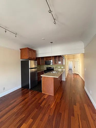 624 Shrader St #8 Photo 1