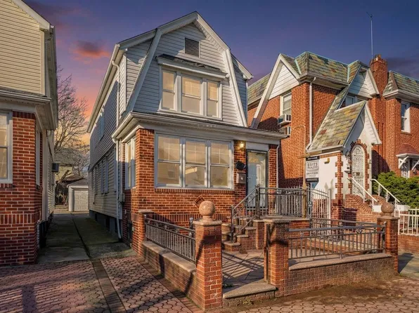 846 East 48th Street image 1 of 20