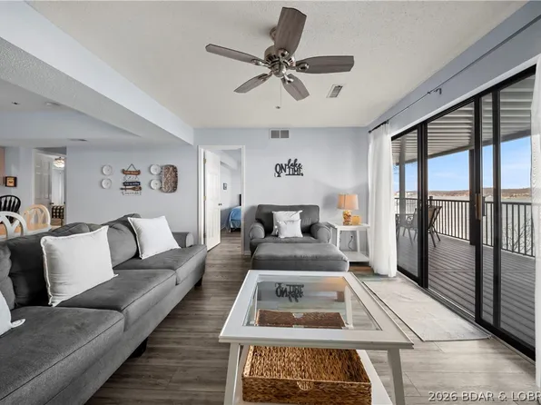 138 Falls Point Dr Unit 2A, Lake Ozark, MO 65049