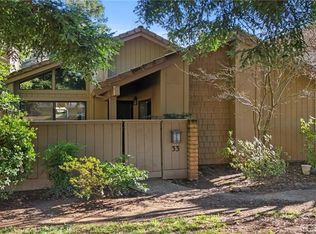 33 Pebblewood Pnes, Chico, CA 95926