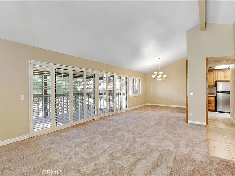 8024 Valle Vista Dr — Photo 2