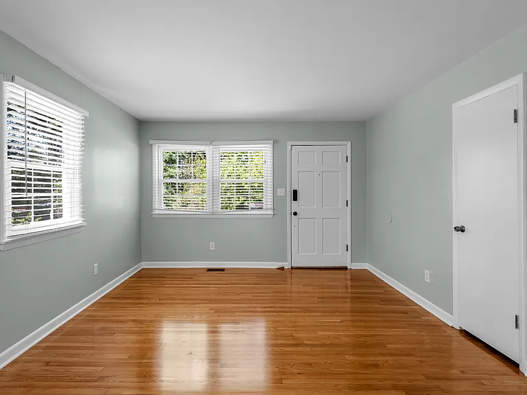 522 S 22nd Ave — Photo 12