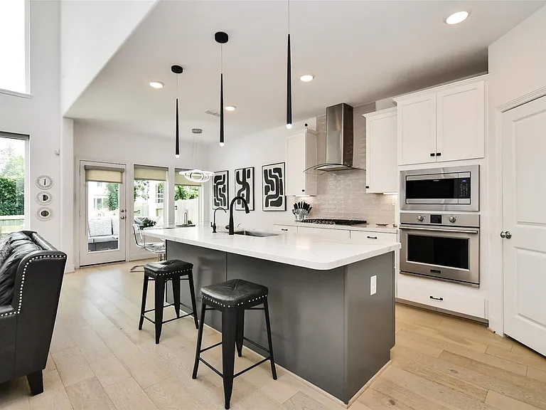 8922 Stanley Oak Dr — Photo 4