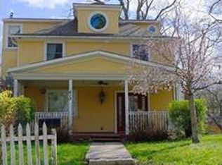 613 Middle St, Leavenworth, KS 66048