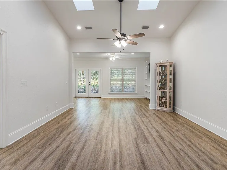 1544 Miccosukee Loop — Photo 14