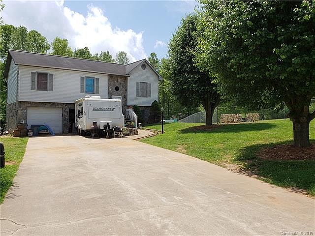 1st image of 2385 Boardwalk Ct