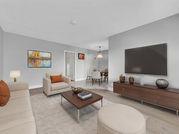 5th image of 11 SW 4th Avenue #10