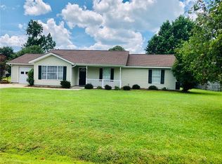 309 Crossbridge Dr, Brunswick, GA 31525