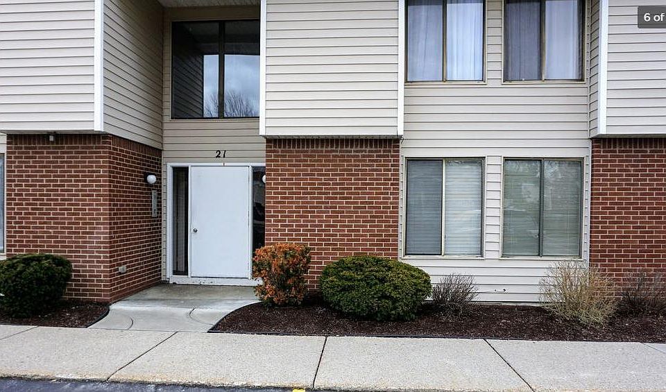 1st image of 21 Coolbrook Ct