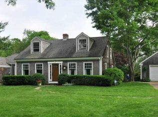 141 Bayview Ave, Portsmouth, RI 02871
