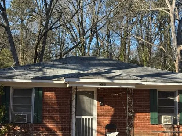 2407 Crestview Dr, Charlotte, NC 28216