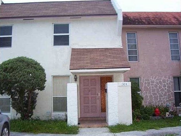 1st image of 1304 Seaview Dr