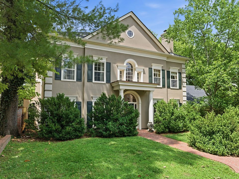 1st image of 102 Bellebrook Cir