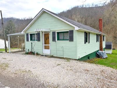 54312 Pipe Creek Rd, Jacobsburg, OH, 43933
