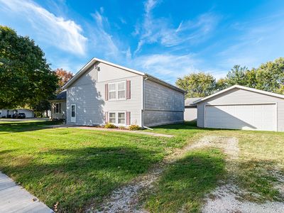 310 W Oak St, Coal City, IL, 60416